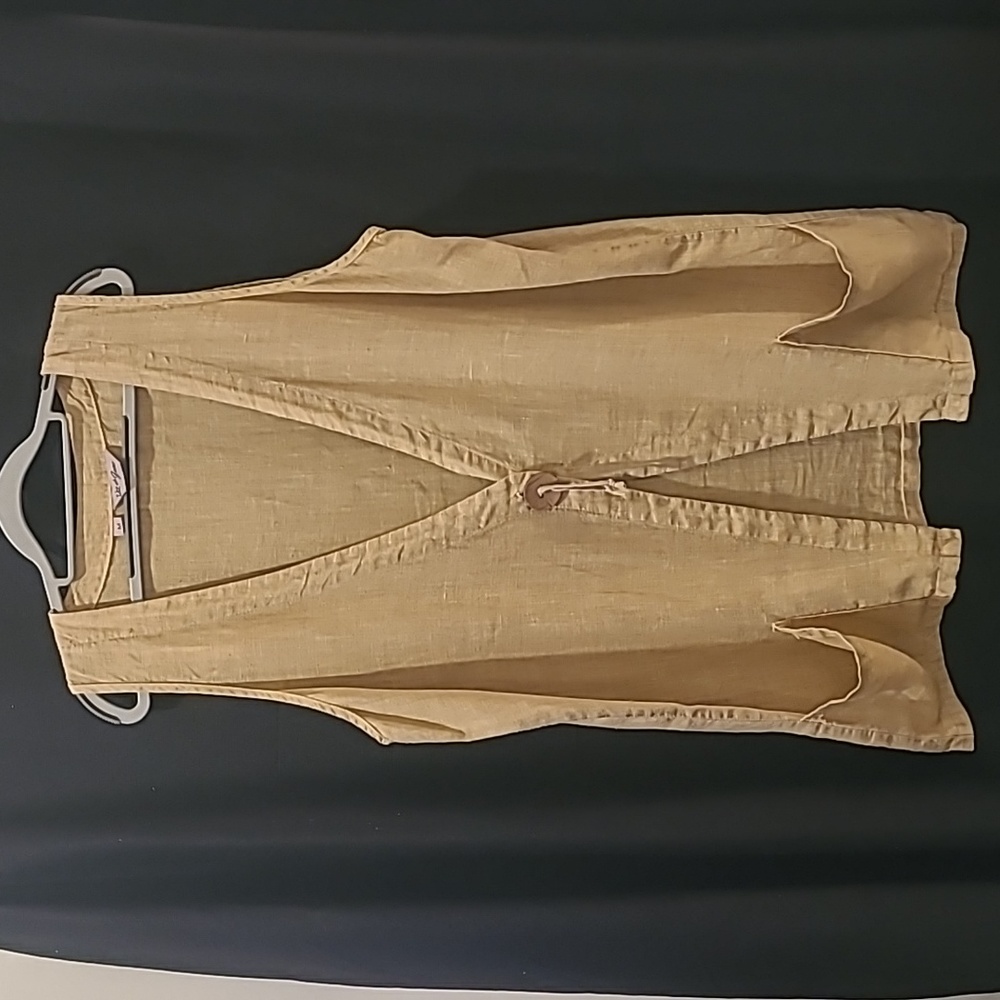 Liz and Jane Linen Vest